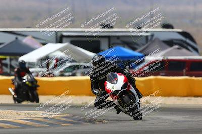 media/Apr-09-2022-SoCal Trackdays (Sat) [[c9e19a26ab]]/Turn 2 (1140am)/